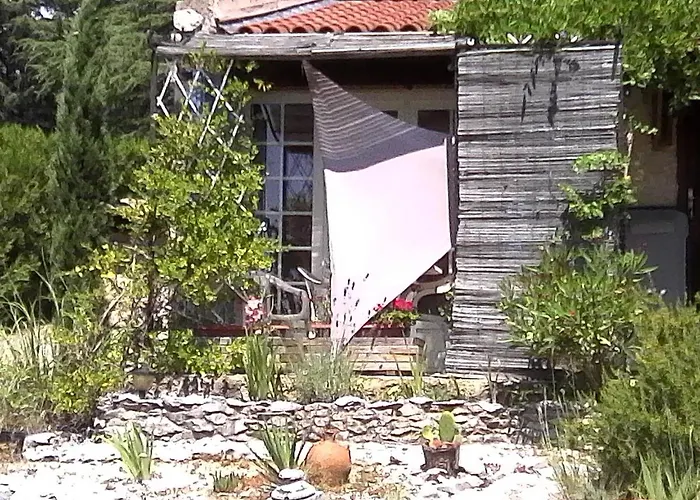 Casa de Férias Petit Atypique Et Cosy En Provence