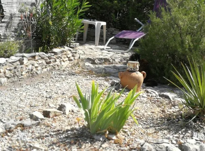 Petit Atypique Et Cosy En Provence * Saint-Étienne-les-Orgues